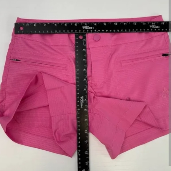 AFTCO WOMENS "5 FIN SHORTS NEW IN PACKAGE - Picture 3 of 8